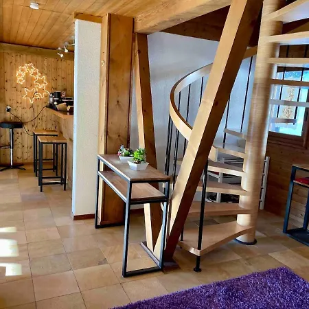 아파트 Mountains Spacious Nest *