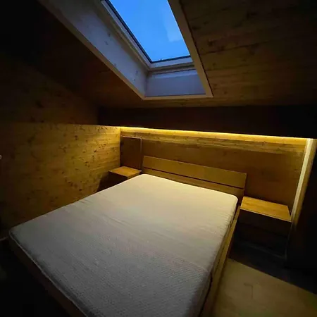 Mountains Spacious Nest