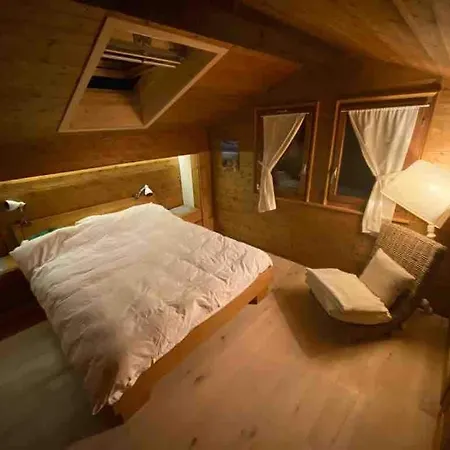 Mountains Spacious Nest * 그리옹